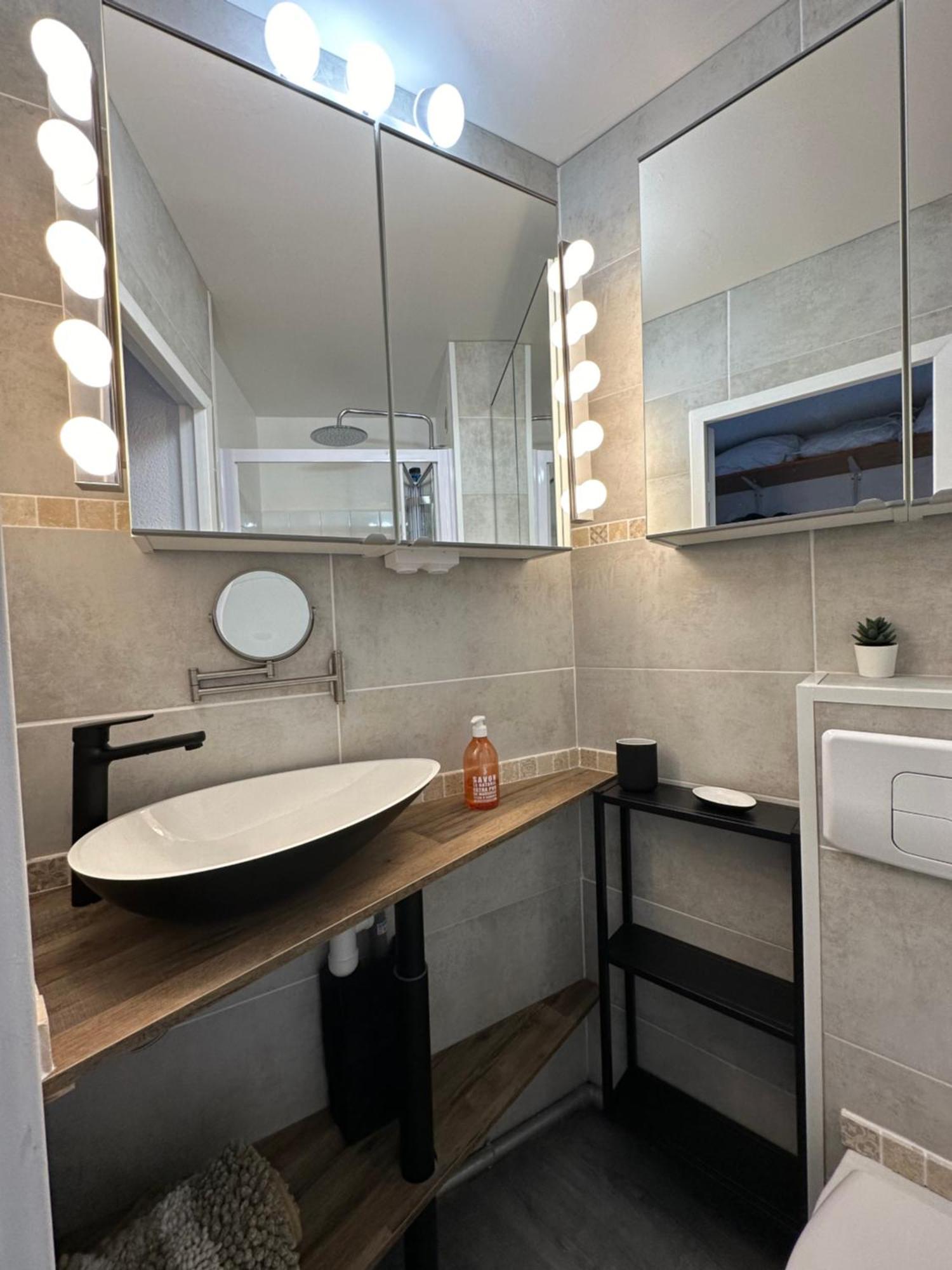 Studio Vue Port, Parking Prive, Terrasse, Clim Le Grau-du-Roi Eksteriør billede